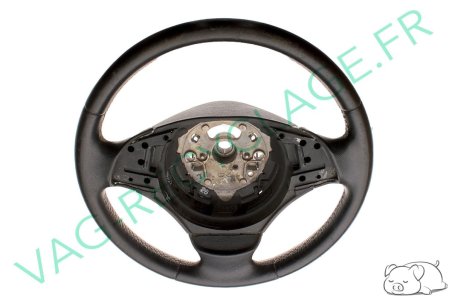 Volant cuir 32306795568 Bmw série 3 E90 E91 LCI et Bmw X1 E84 (moyen) - Image 1
