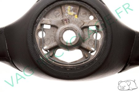 Volant cuir 32306795568 Bmw série 3 E90 E91 LCI et Bmw X1 E84 (moyen) - Image 4