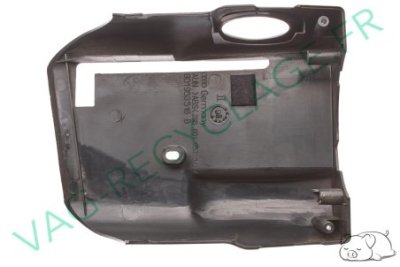 Cache colonne direction partie basse 8D1953516B Audi A5 B5 et RS4 B5 - Image 1