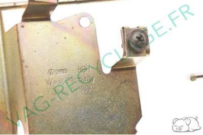 Mécanisme verrouillage centralisé trappe à essence 191862283A Jetta 2 Golf 2 - Image 4