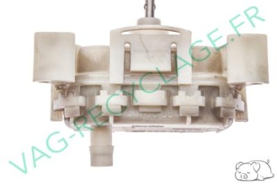 Soupape fermeture centralisée trappe à essence 8D0862153 pour Audi A4 B5 - Image 4