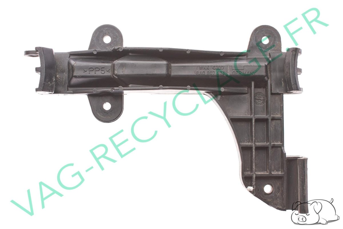 Support pare-chocs arrière droit 8A0807484 Audi 80 B4 de 1991 à 1996 - Image 1