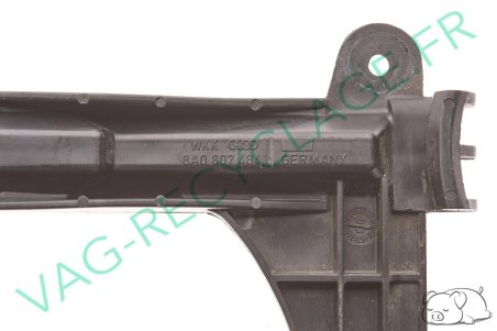 Support pare-chocs arrière droit 8A0807484 Audi 80 B4 de 1991 à 1996 - Image 3