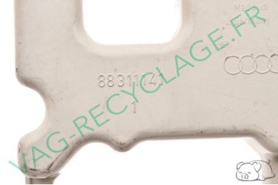 Cache arrière 443919137AA compteur VDO pour Audi 100 C3 - Image 3