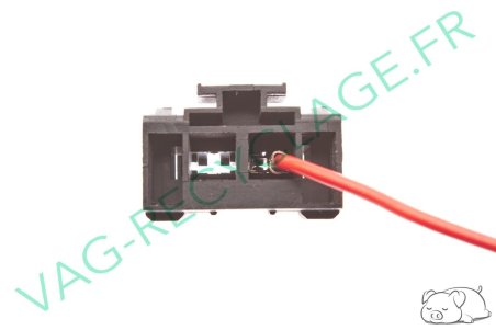 Boitier connecteur fusible plat 161937501 pour Volkswagen et Audi - Image 4