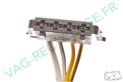 Fiche connecteur 4 pôles 191972754 Polo 3 Passat Golf 3 Transporter T4 - Image 4