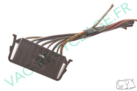 Fiche connecteur 8 pôles 191972708 Golf 3 Polo 3 Passat Corrado Sharan - Image 1