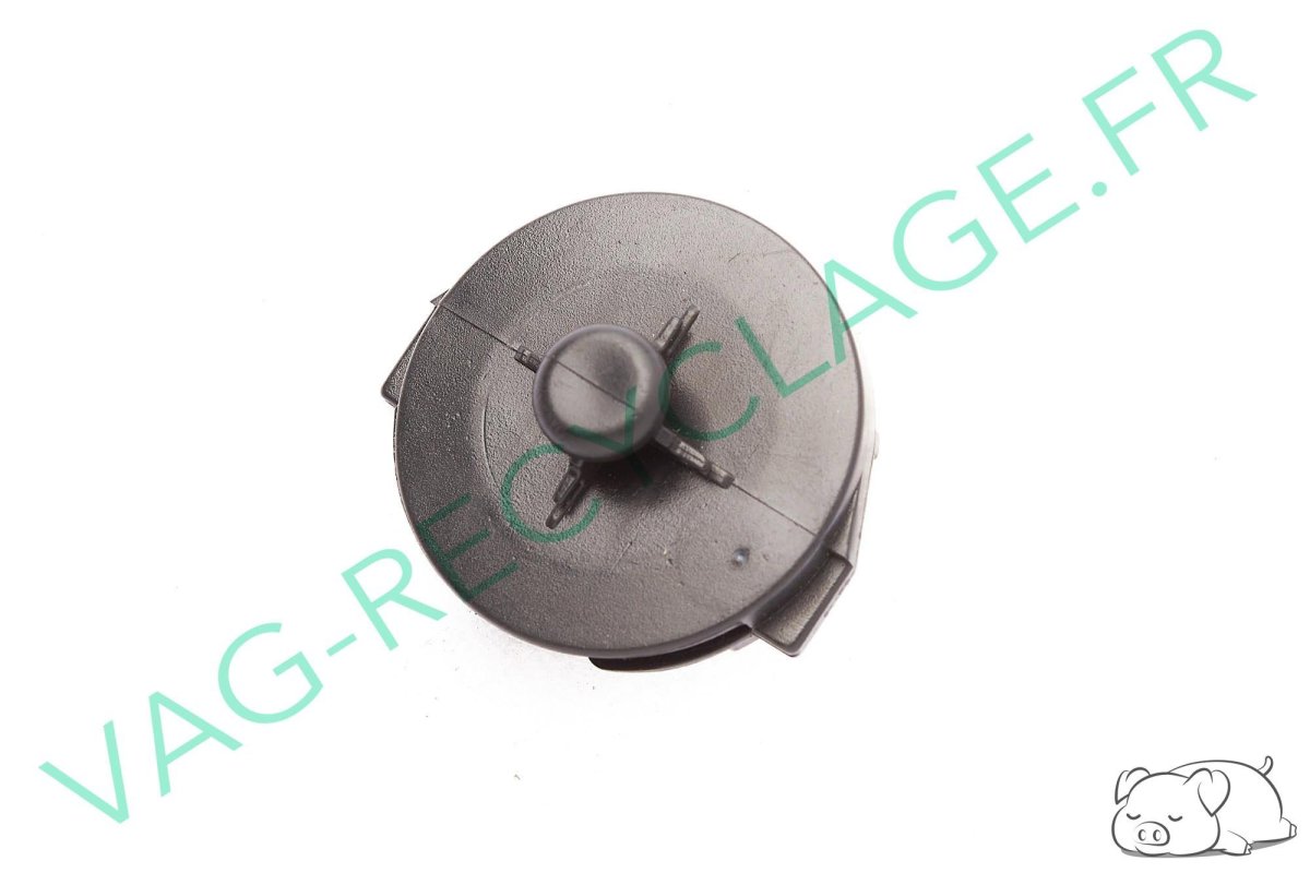 Clips agrafe de fixation panneau de porte 6N0868243A Polo 3 6N 6N2 - Image 1