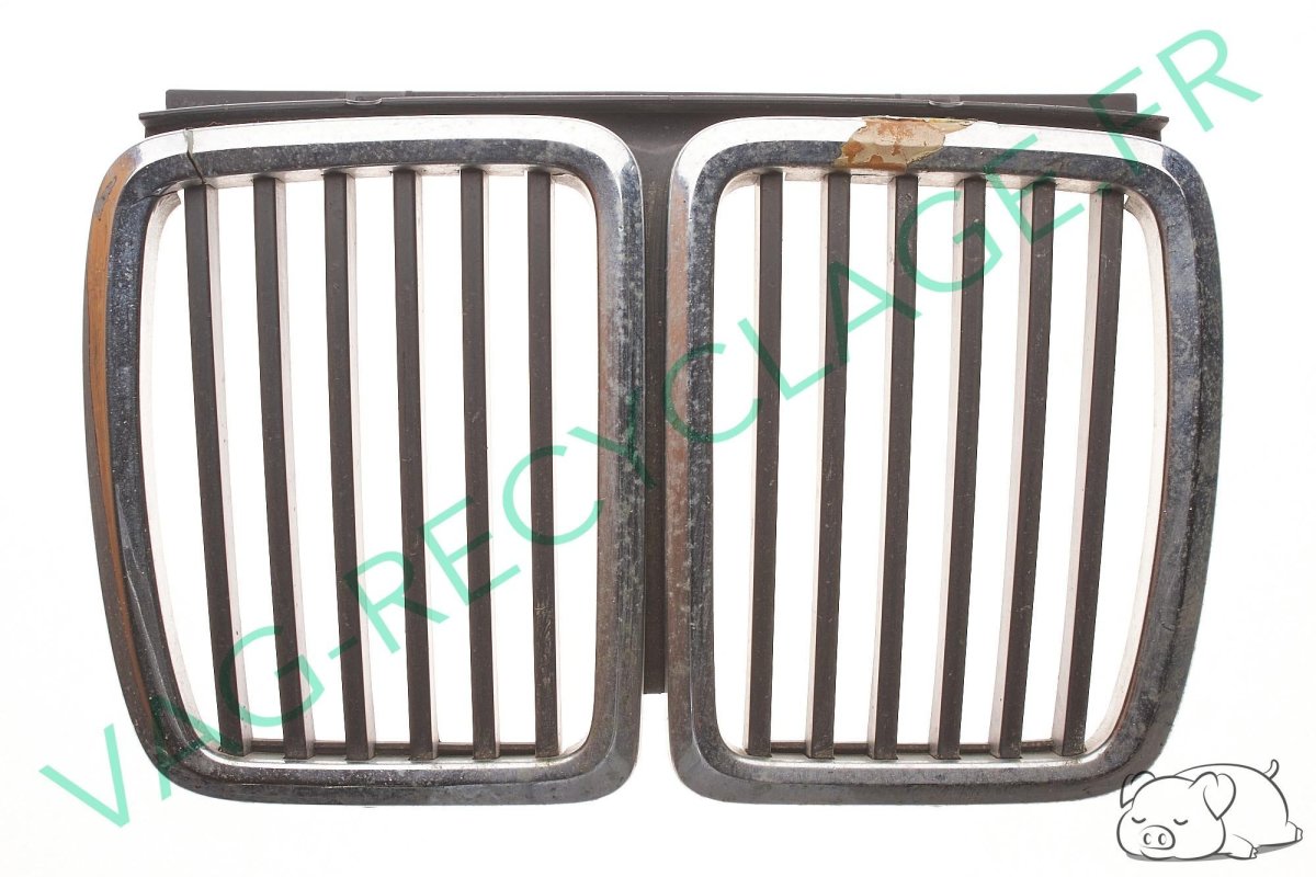 Haricots grille de calandre 51131945877 pour Bmw série 3 E30 Mauvais état - Image 1