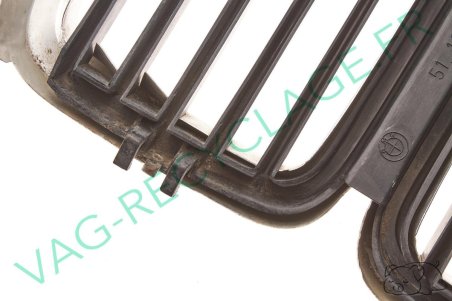 Haricots grille de calandre 51131873253 Bmw série 5 E28 pour pièces - Image 4