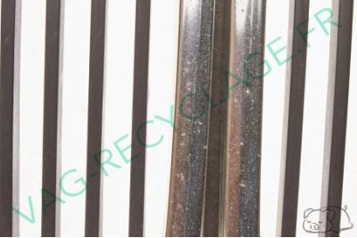 Haricots grille de calandre 51131873253 Bmw série 5 E28 pour pièces - Image 9