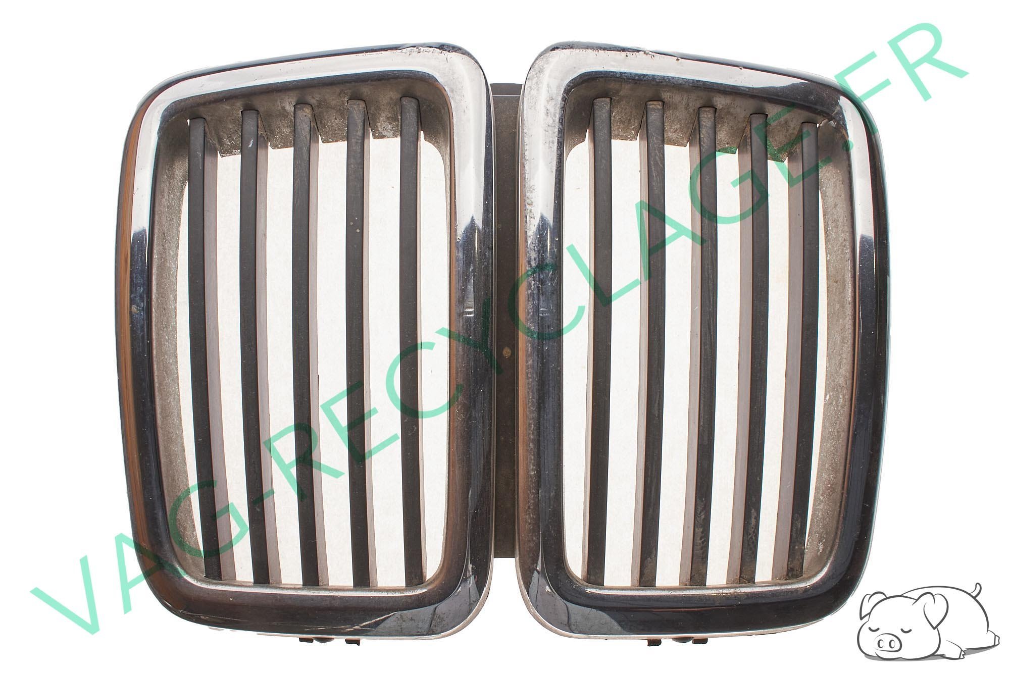 Haricots grille de calandre 51131873253 Bmw série 5 E28 - Image 1