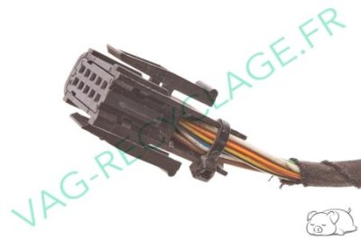 Boitier fiches plates 10 pôles 8D0972980 Audi A4 B5 Audi RS4 B5 A6 C4 A8 D2 - Image 3