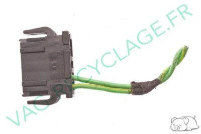 Fiche plate 5 pôles noire 893971635 pour Volkswagen Seat Audi - Image 6