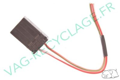 Porte fusible 443937530 noir Audi 80 B2 B3 B4 Audi A3 8L Audi A4 B5 A6 C4 - Image 1