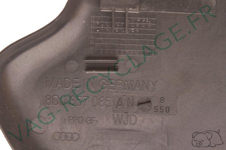 Cache gauche tableau de bord / boite à fusible 8D0857085AN Audi A4 B5 / RS4 B5 - Image 3