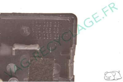 Cache emplacement autoradio 8D0035231 pour Audi A4 B5 Phase 2 et Audi RS4 B5 - Image 4