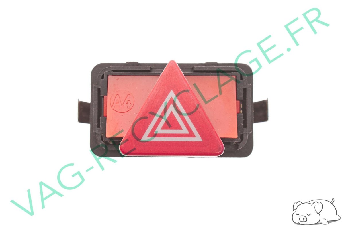 Bouton de warning signal de détresse 8D0941509H pour Audi A4 B4 et Audi RS4 B5 - Image 1