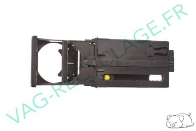 Porte gobelet 8D0862534A pour Audi A4 B5 Phase 2 et Audi RS4 B5 - Image 3