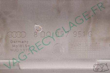 Insert de cendrier avant 8D0857951G pour Audi A4 B5 Phase 2 et Audi RS4 B5 - Image 3