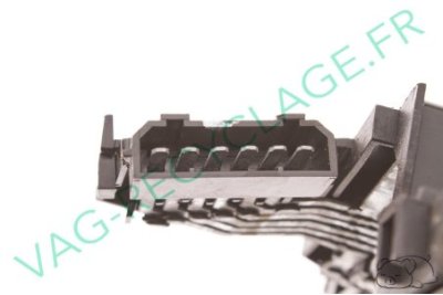 Platine feux arrière gauche 8D0945257D pour Audi A4 B5 Phase 2 Berline - Image 3