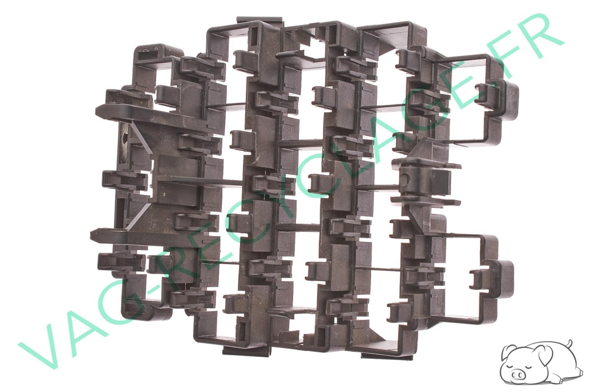 Support fiches faisceau 8D0937545G Audi A4 B5 B6 Audi A6 C5 RS4 B5 B7 RS6 C5 - Image 1