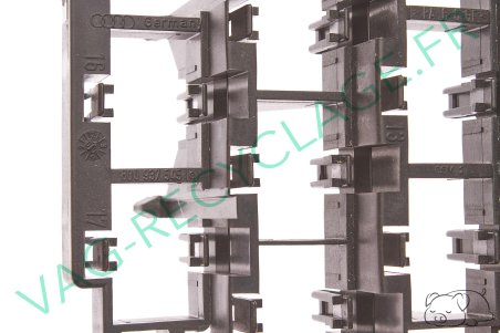 Support fiches faisceau 8D0937545G Audi A4 B5 B6 Audi A6 C5 RS4 B5 B7 RS6 C5 - Image 3