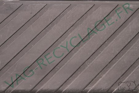 Repose pied conducteur 8D1864777 pour Audi A4 B5 et Audi RS4 B5 - Image 3