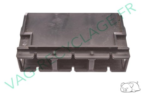 Support interrupteurs 8D0941567B pour Audi A4 B5 Phase 2 et Audi RS4 B5 - Image 1