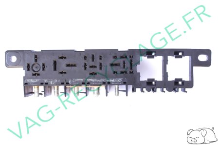 Support relai 8L0941822A pour Audi A4 B5 A6 C5 A8 D2 et Volkswagen Passat 5 B5 - Image 1