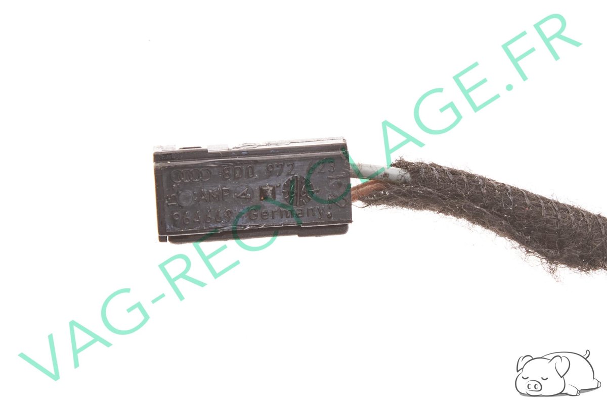 Fiche faisceau 2 pôles noir 8D0972623A pour Audi Seat Skoda Volkswagen - Image 1