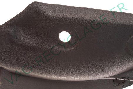 Cache passage de roue banquette arrière gauche 193867767B Golf 2 5 portes - Image 4