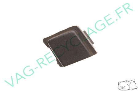 Cache grille enceinte gauche 191857481 sur tableau de bord pour Golf 2 Jetta 2 - Image 1