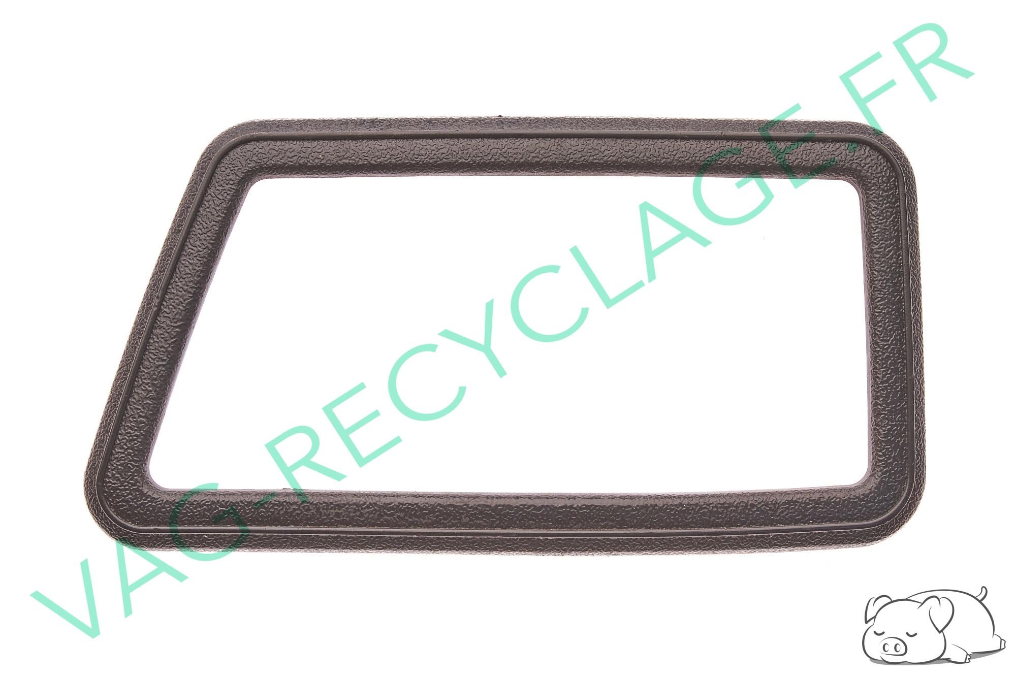 Cache poignée porte intérieure gauche 321837247 Golf 2 Corrado Scirocco Polo - Image 1