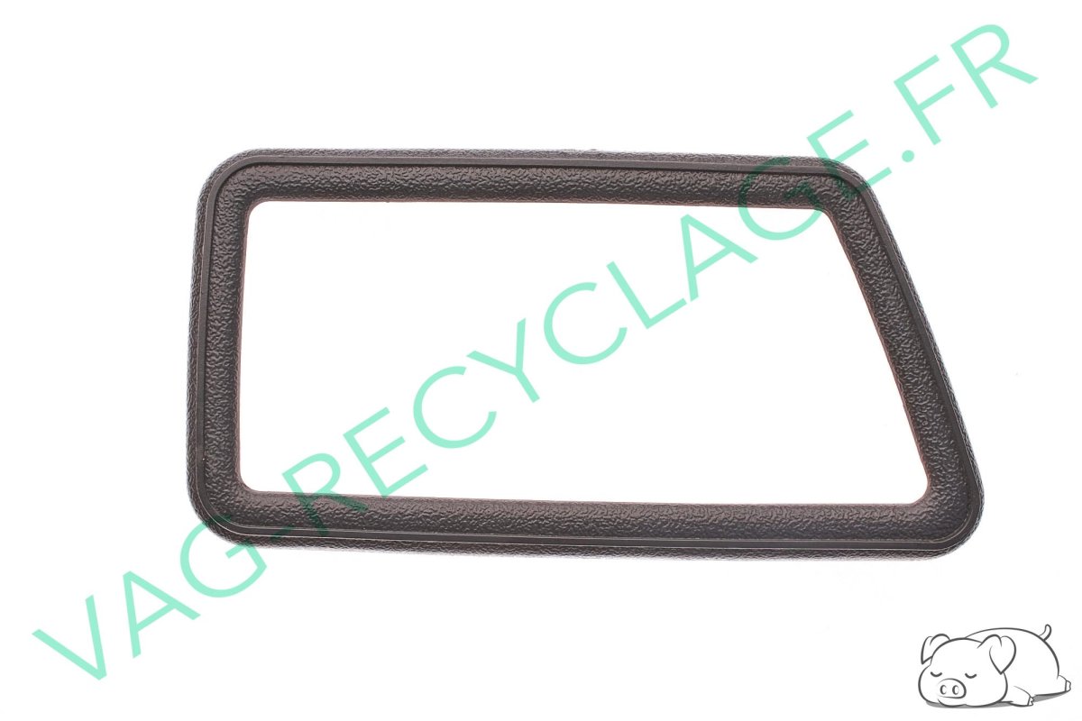 Cache poignée porte intérieure droite 321837248 Golf 2 Corrado Scirocco Polo - Image 1