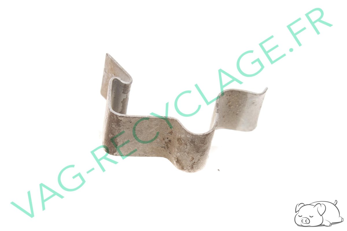Agrafe câble de commande de ventilation 823819679 Audi 50 80 100 200 A3 A4 RS4 - Image 1