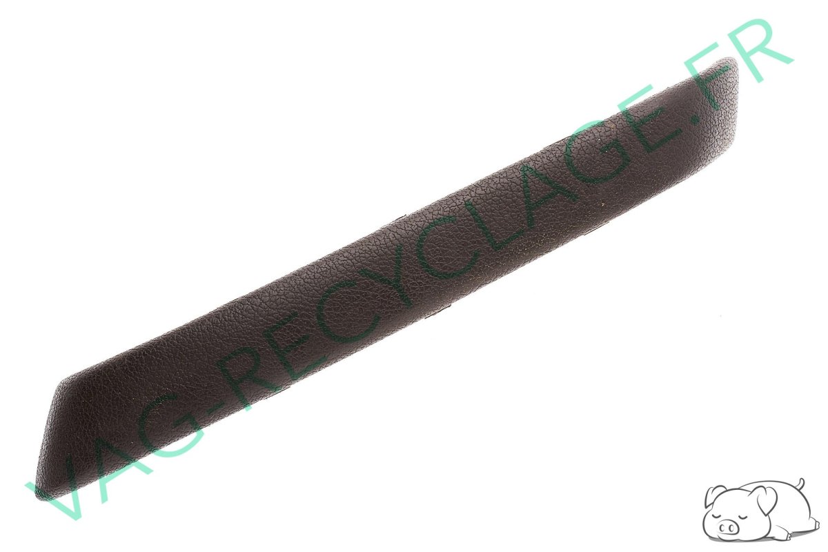 Cache poignée porte intérieure coté passager 191867198 pour Golf 2 et Jetta 2 - Image 1