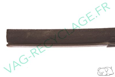 Joint guide de vitre avant droit 191837076 pour Golf 2 et Jetta 2 - Image 3