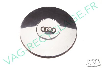 Enjoliveur de roue chromé 823601151B pour Audi 80 B1 et Audi 80 B2 - Image 1