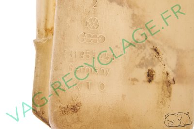 Réservoir de lave-glace 431955453 Audi 50 80 B2 100 C2 et C3 200 C2 Coupé GT - Image 3