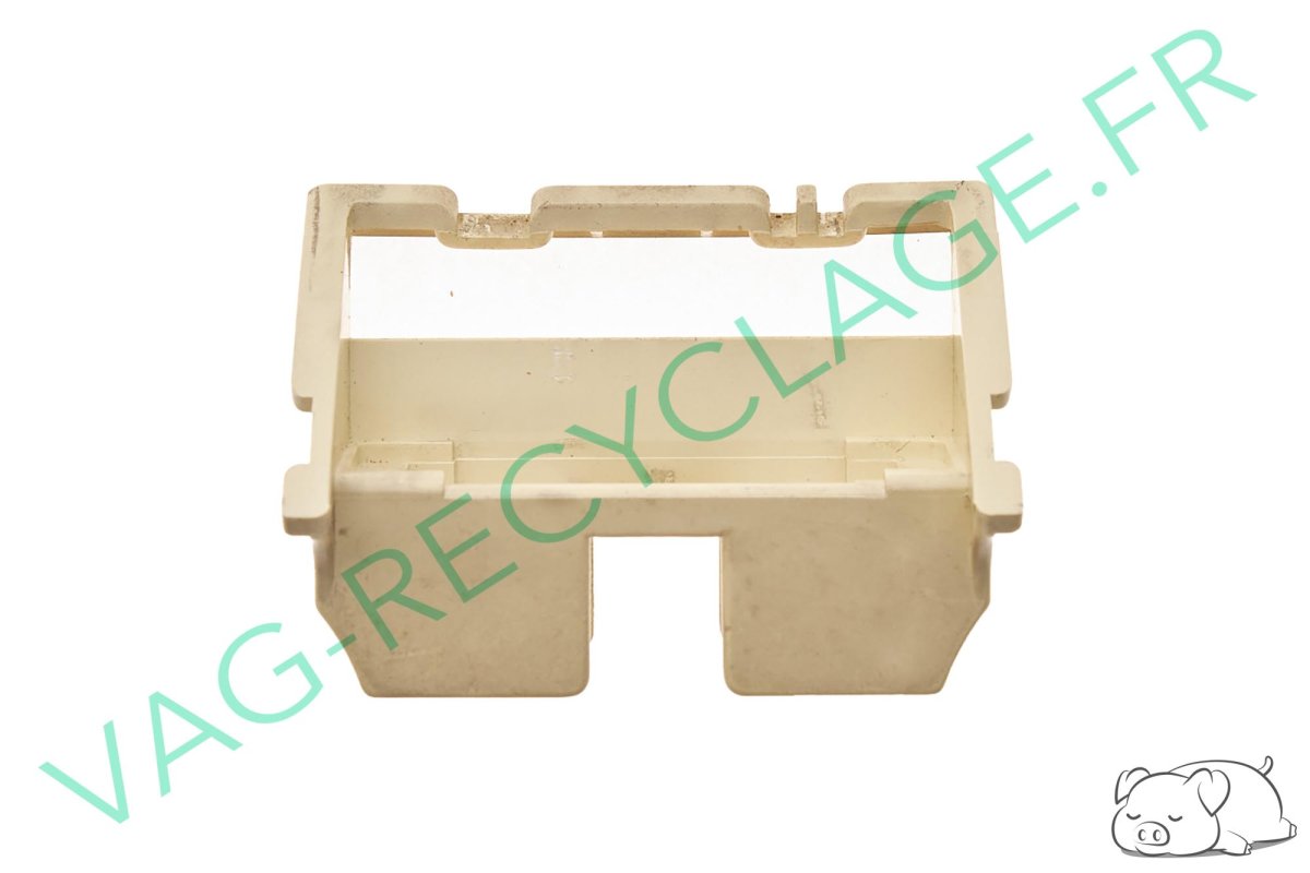 Clips fiche compteur Blanc 191919060B pour Jetta 2 et Golf 2 - Image 1