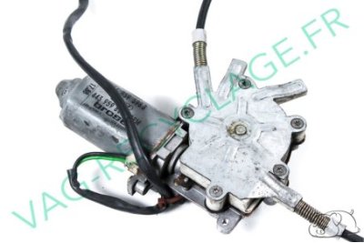 Remonte-vitre électrique arrière droit pour Audi 100 C3 et Audi 200 C3 - Image 1