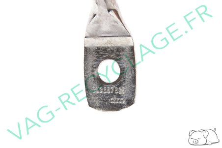 Barre fixation ceinture de sécurité avant gauche 8L3857825 pour Audi A3 8L - Image 3