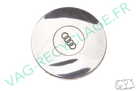 Enjoliveur de roue chromé 823601151B pour Audi 80 B1 et Audi 80 B2 (moyen) - Image 1