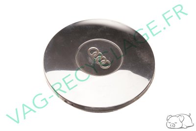 Enjoliveur de roue chromé 823601151B pour Audi 80 B1 et Audi 80 B2 (moyen) - Image 1