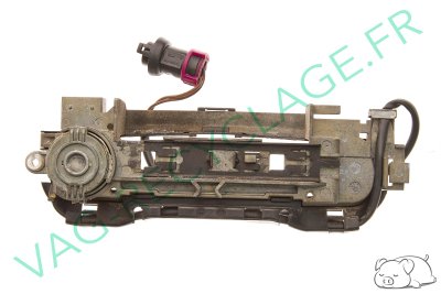 Support poignée porte extérieure gauche 8L4837063A Audi A3 8L A4 B5 A8 D2 RS4 - Image 1