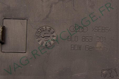 Tapis vide-poches avant console centrale 8L0863301H pour Audi A3 8L Phase 2 - Image 3