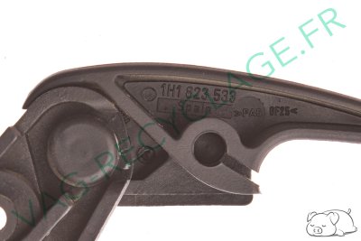 Poignée ouverture de capot 1H1823533 pour Golf 3 Vento Polo 3 Golf 4 Cabriolet - Image 3
