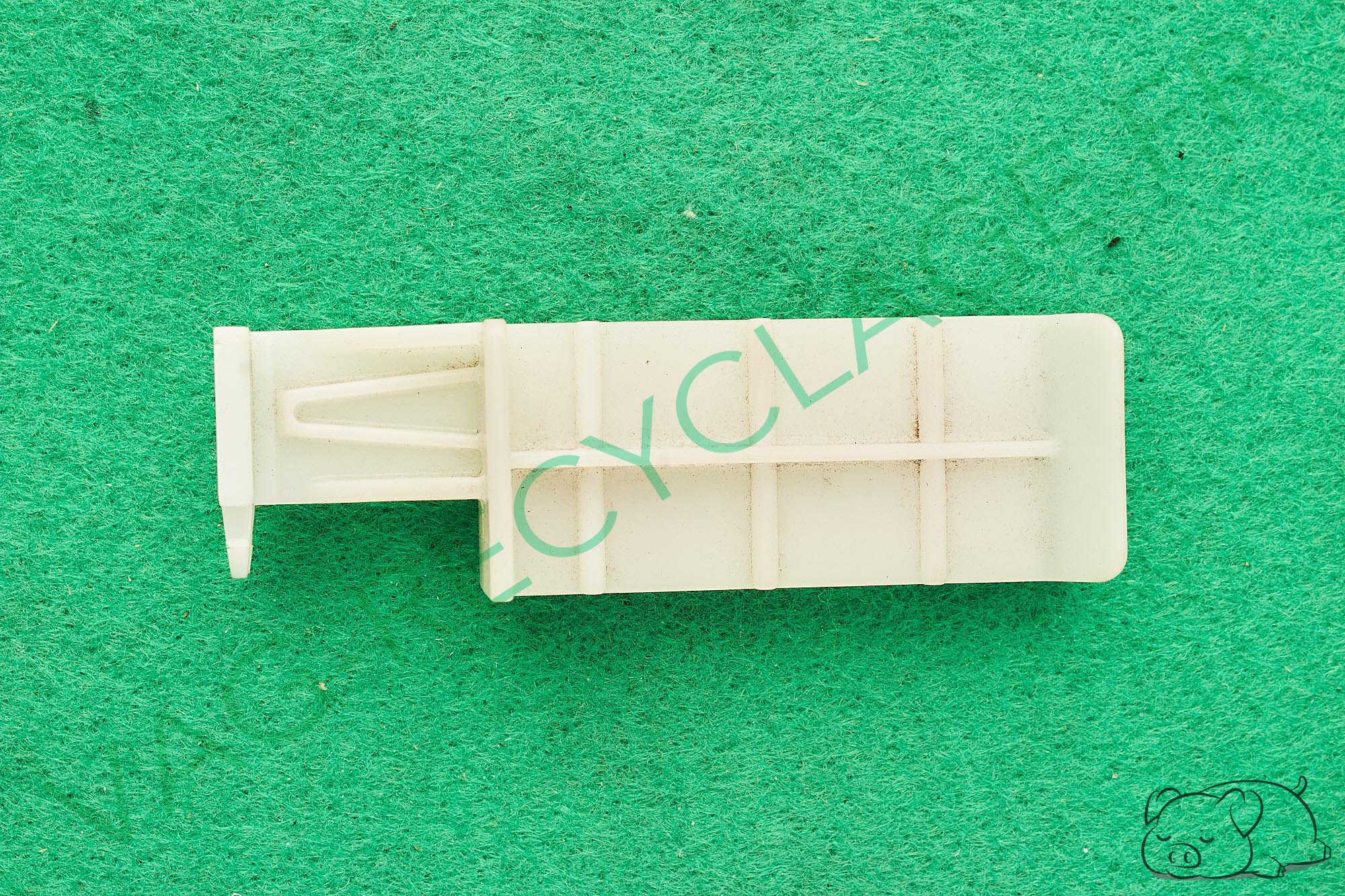 Equerre de fixation du cache sous le volant 1J1858219B Bora Golf 4 New Beetle - Image 1