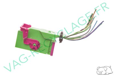 Fiche verte faisceau compteur 8L0972977C Pour Audi Seat Skoda Volkswagen - Image 1